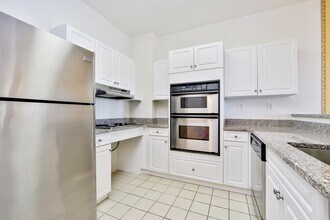 1 Cityview Ln in Quincy, MA - Building Photo - Building Photo
