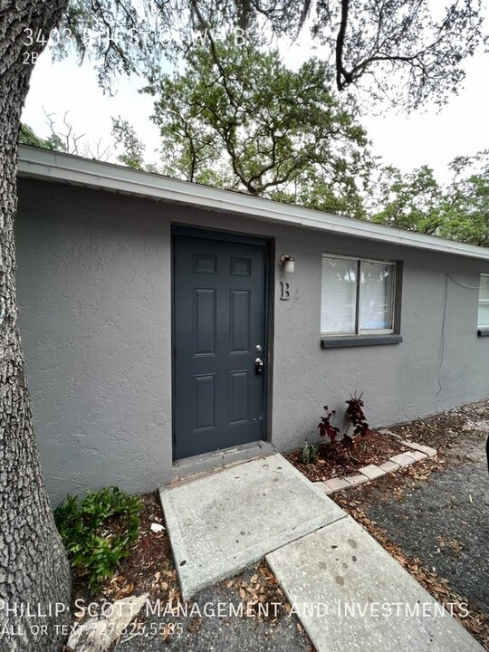 3403 9th St Ct W-Unit -B in Bradenton, FL - Foto de edificio