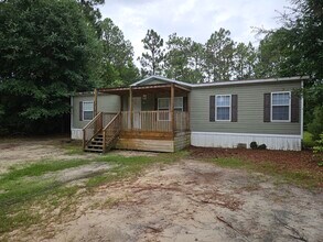 8415 Verano St in Navarre, FL - Building Photo - Building Photo