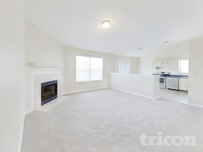 1328 Wilkes Dr in Anderson, IN - Building Photo - Building Photo