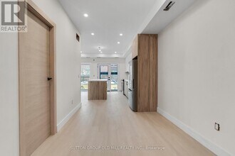 625 Harvie Ave in Toronto, ON - Building Photo - Building Photo