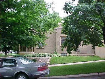 603 W 18th St in Cedar Falls, IA - Foto de edificio