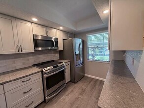 2621 Woodgate Ln in Sarasota, FL - Building Photo - Building Photo