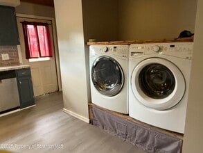 319 Green St in Scranton, PA - Building Photo - Building Photo