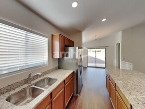 14920 N 172nd Ln in Surprise, AZ - Foto de edificio - Building Photo