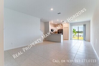 10952 65th Ter E in Palmetto, FL - Building Photo - Building Photo