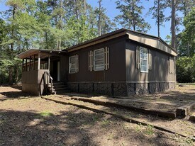 6851 Old Hwy 105 W in Conroe, TX - Building Photo