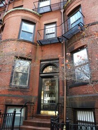 507 Beacon St, Unit C in Boston, MA - Building Photo - Building Photo