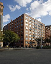 110 Horatio St in New York, NY - Building Photo