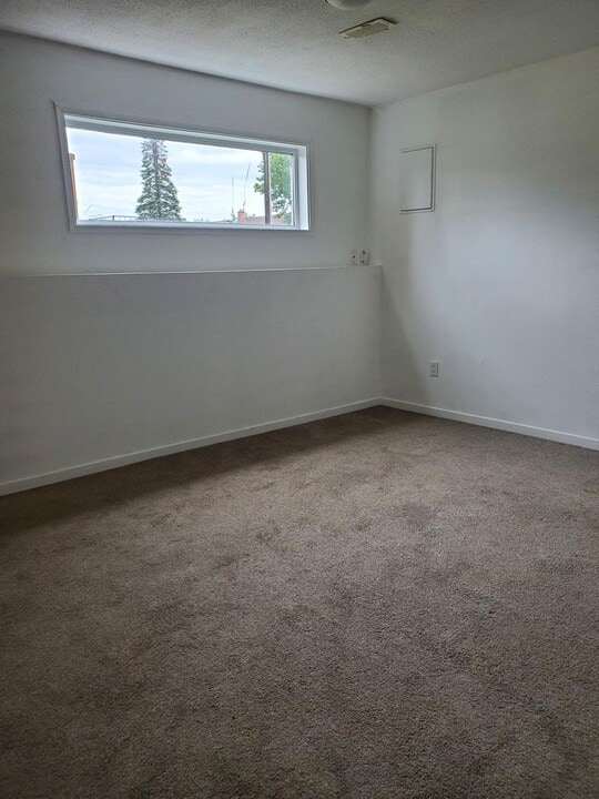 2980 10th Ave in Prince George, BC - Building Photo