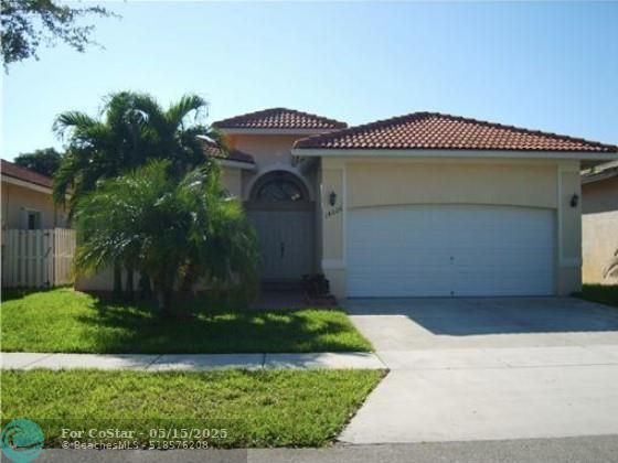 14026 SW 31st St in Miramar, FL - Building Photo - Building Photo