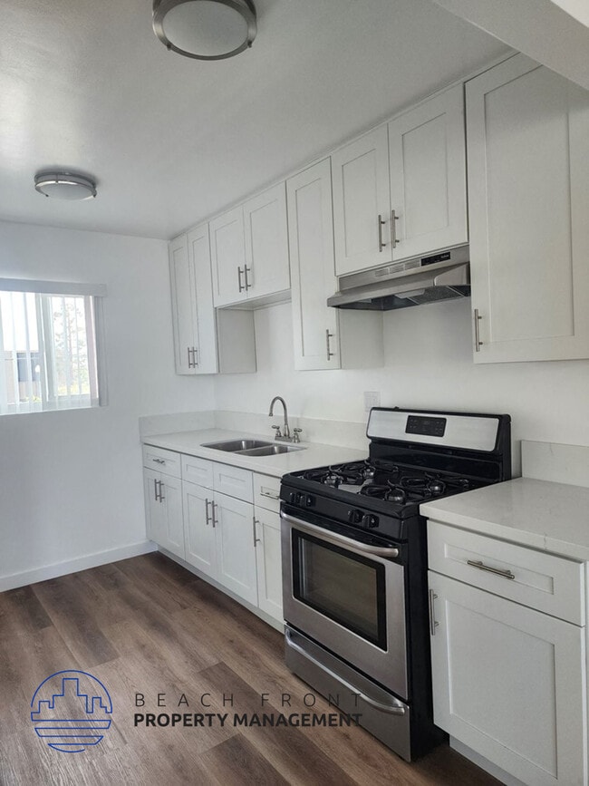 24319 Narbonne Avenue