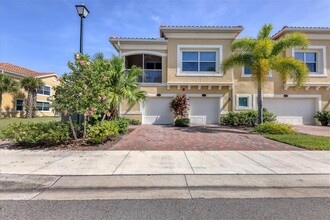 228 Explorer Dr in Osprey, FL - Building Photo - Building Photo