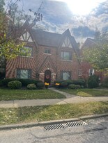 3577 Saybrook Ave, Unit 3 in Cincinnati, OH - Building Photo