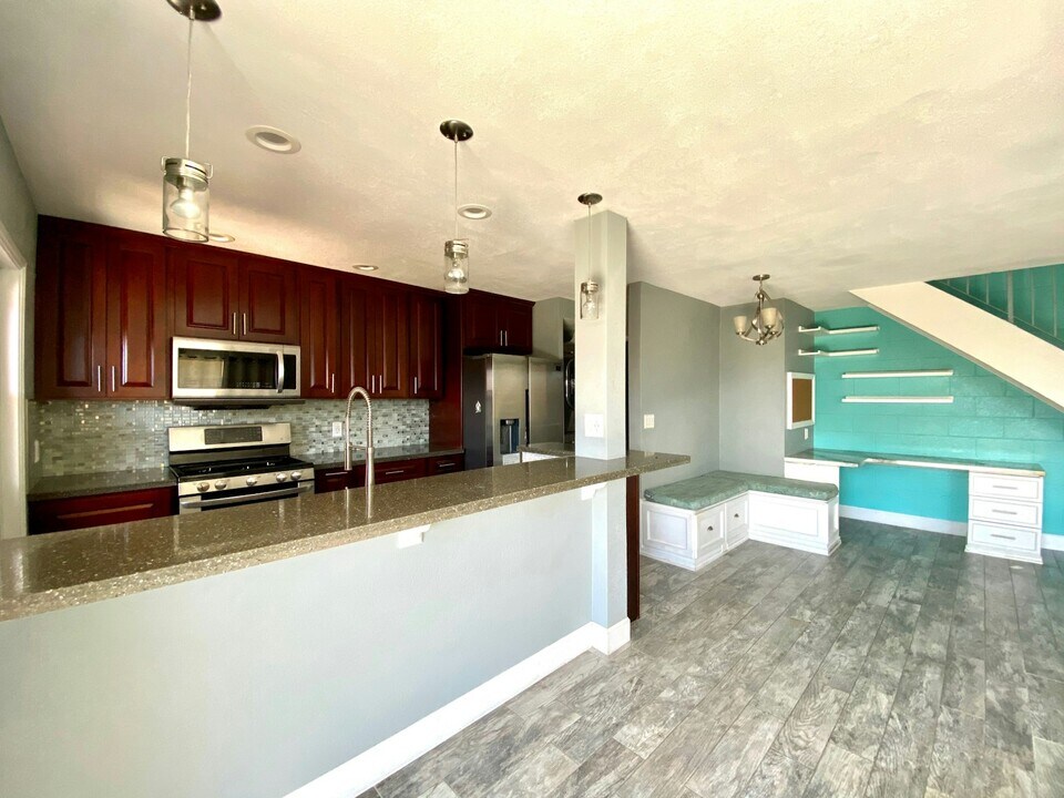 94-1194 Kipa'a Pl in Waipahu, HI - Building Photo