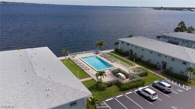 3324 N Key Dr in North Fort Myers, FL - Building Photo - Building Photo