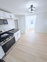 2604 W 27th St in Cleveland, OH - Building Photo - Building Photo