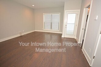 958 Moda Dr in Atlanta, GA - Building Photo - Building Photo