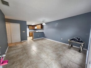 715 Lake Marion Golf Resort in Poinciana, FL - Building Photo - Building Photo