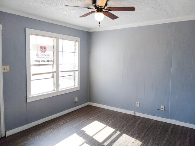 3102 Dartmouth St in Lubbock, TX - Building Photo - Building Photo