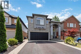 12 Avatar Pl in Hamilton, ON - Building Photo - Building Photo