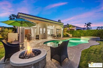 88 Vía Las Flores in Rancho Mirage, CA - Building Photo - Building Photo