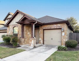 7337 Menchaca Rd in Austin, TX - Building Photo