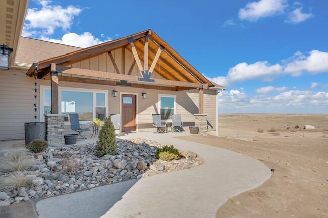 property at 6692 Old Folsom Rd