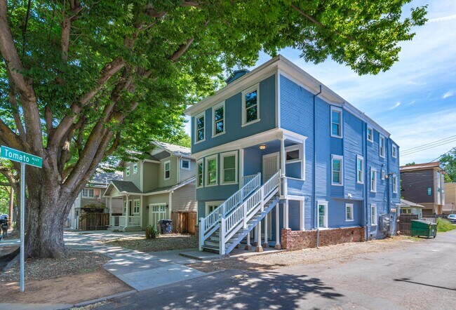 2013 8th St in Sacramento, CA - Building Photo - Building Photo