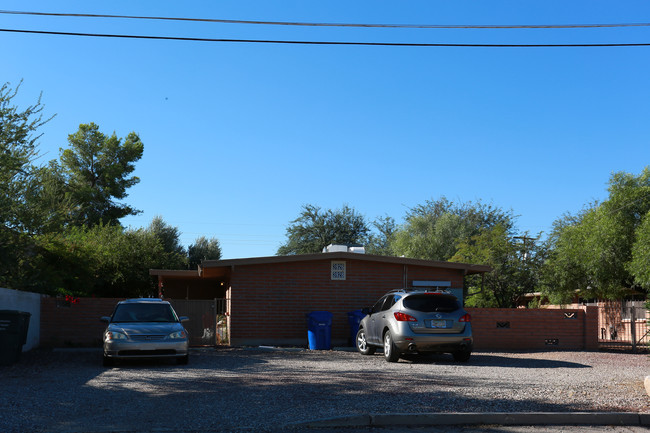 3922-3928 E Mabel St in Tucson, AZ - Foto de edificio - Building Photo