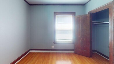 4502 W Wellington Ave in Chicago, IL - Building Photo - Building Photo