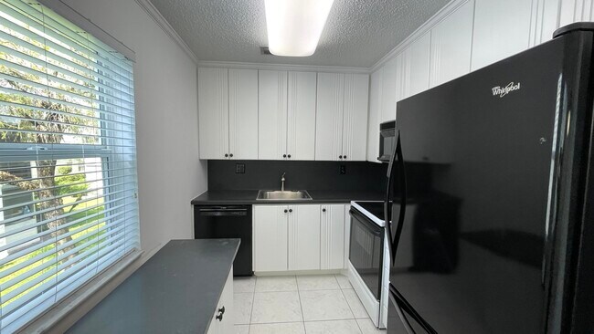 268 Piedmont F in Delray Beach, FL - Building Photo - Building Photo