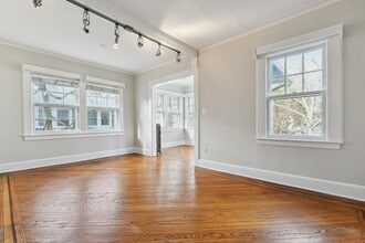 40 Brookfield Rd in Montclair, NJ - Building Photo - Building Photo