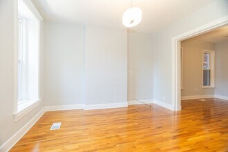 525 N Wood St in Chicago, IL - Building Photo - Building Photo