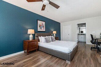 2801 Biltmore Park Dr, Unit 04-107 in Orlando, FL - Foto de edificio - Building Photo