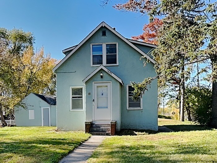 1697 Payne Ave in St. Paul, MN - Foto de edificio
