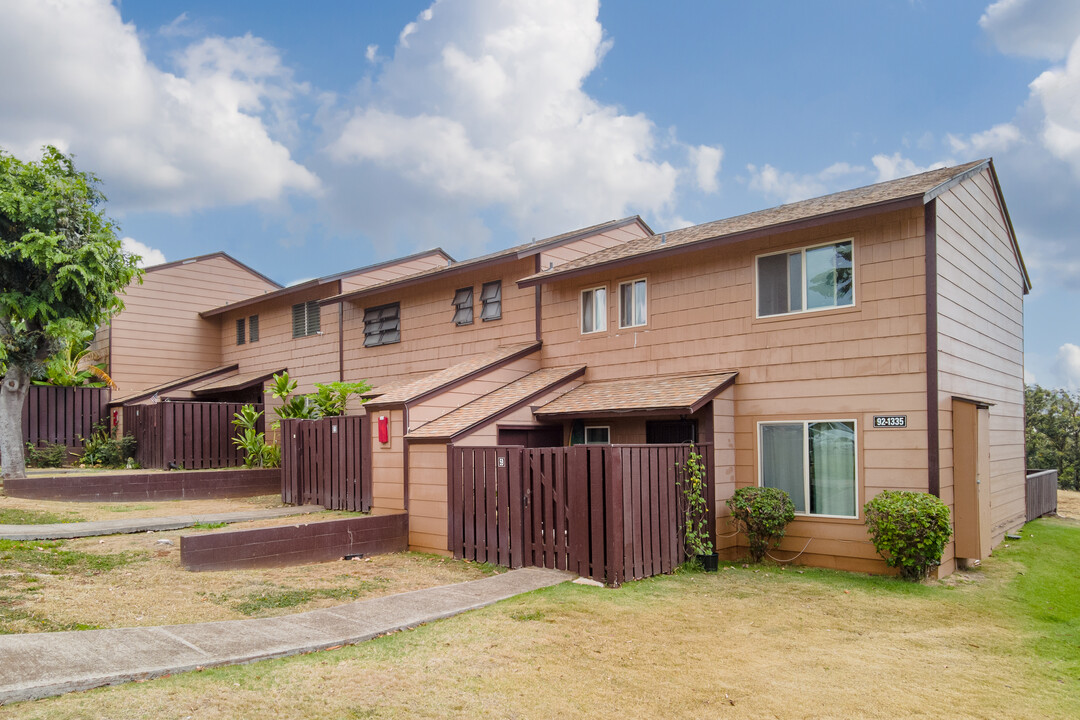 Makakilo Hale II in Kapolei, HI - Building Photo