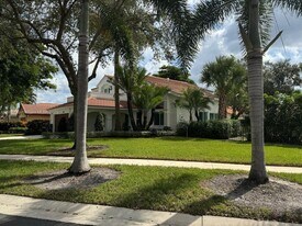 10744 Santa Laguna Dr in Boca Raton, FL - Building Photo