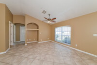 4643 Mermell Cir in North Port, FL - Foto de edificio - Building Photo