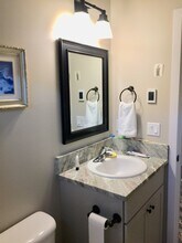 2518 J Ave in Anacortes, WA - Building Photo - Building Photo