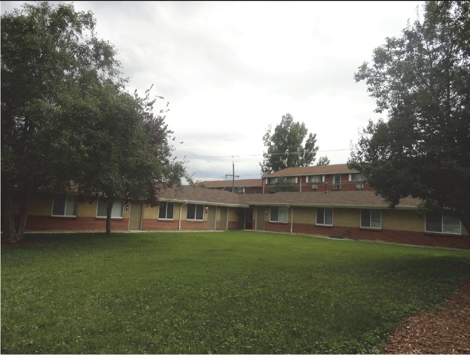 Sloan's Lake Aprtment in Wheat Ridge, CO - Foto de edificio