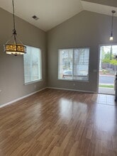 1551 Enterprise Cir in Pittsburg, CA - Building Photo - Building Photo