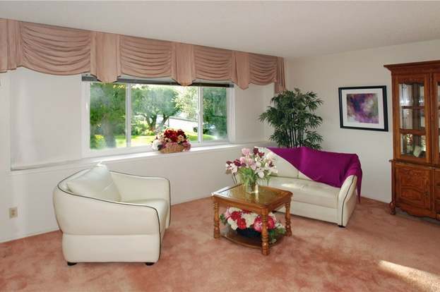 16862 Coach Ln in Huntington Beach, CA - Building Photo - Building Photo