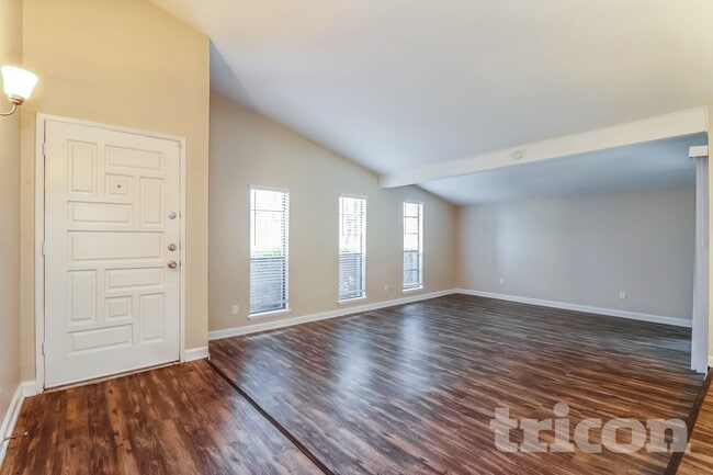 6610 High Country Trail in Arlington, TX - Building Photo - Building Photo