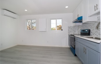 2931 Manitou Ave, Unit 2931 1/2 Manitou in Los Angeles, CA - Foto de edificio - Building Photo