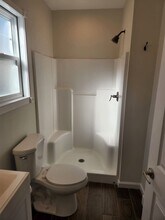 744 Cable Ave in Beachwood, NJ - Building Photo - Building Photo