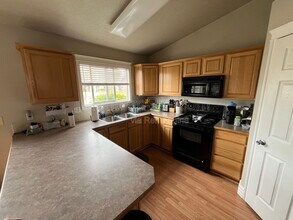 4015 Berwick Ln in Fort Collins, CO - Building Photo - Building Photo