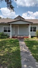 910 6th Ave in Lake Charles, LA - Building Photo - Building Photo