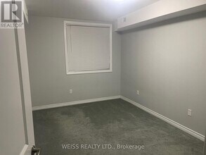 75 Weldrick Rd E in Richmond Hill, ON - Building Photo - Building Photo