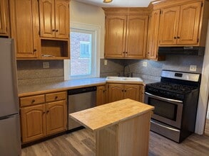 448 W 28th St in Erie, PA - Building Photo - Building Photo